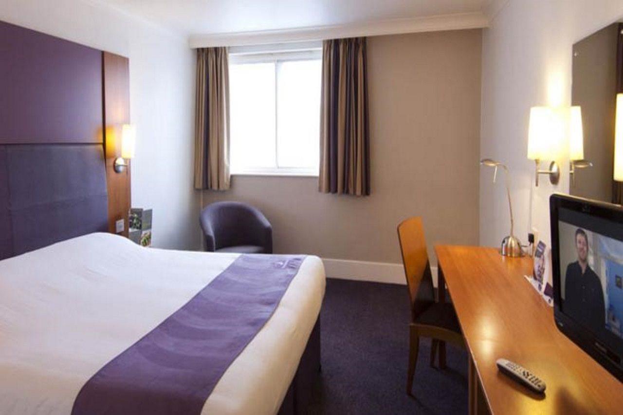 Premier Inn Leamington Spa Town Centre المظهر الخارجي الصورة