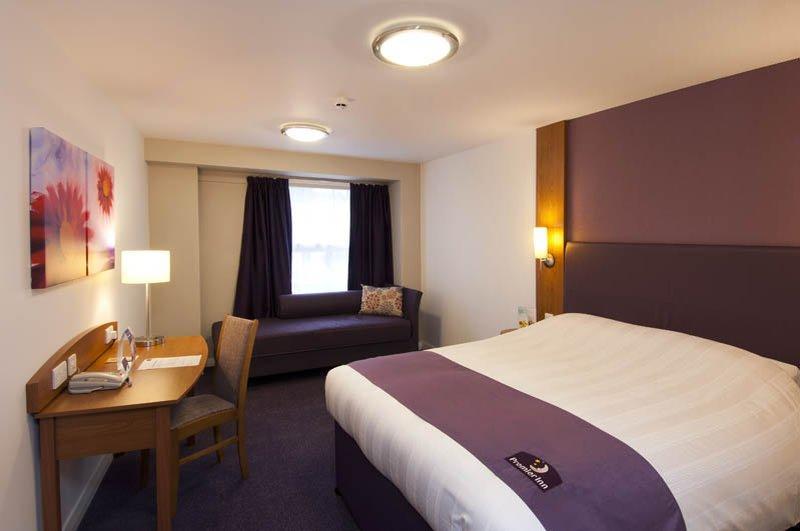 Premier Inn Leamington Spa Town Centre المظهر الخارجي الصورة
